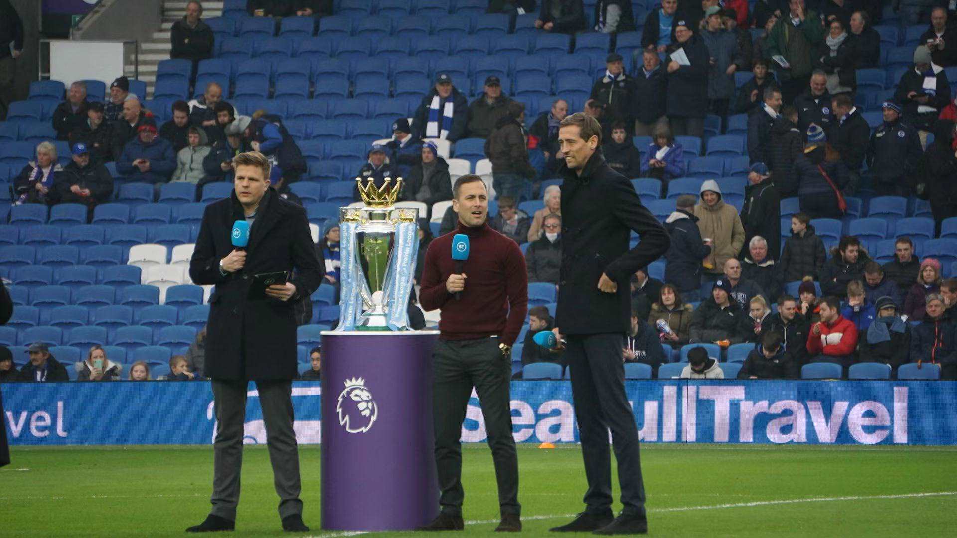 戏剧性的夜 戏剧性的夜